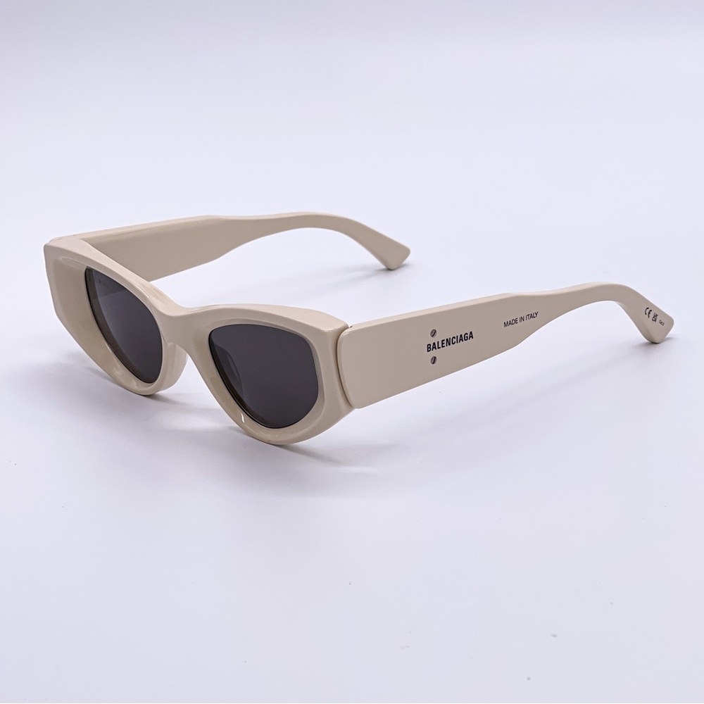 NEW BALENCIAGA BB0243S 003 CAT EYE WOMEN SUNGLASSES - Picture 3 of 12
